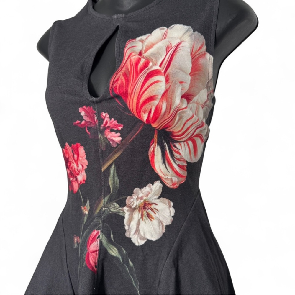 Anthropologie coquette Artwork Maeve Black Floral Peplum Keyhole Top NWT Small - Picture 6 of 9